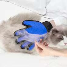 Deshedding Grooming Gloves
